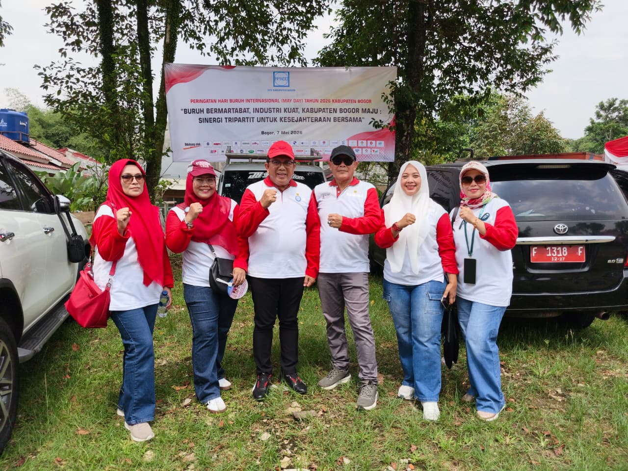 Ketua, Wakil Ketua dan Tim Sekretariat DPK APINDO Kab Bogor dalam acara Peringatan Hari Buruh Internasional Mayday 2026